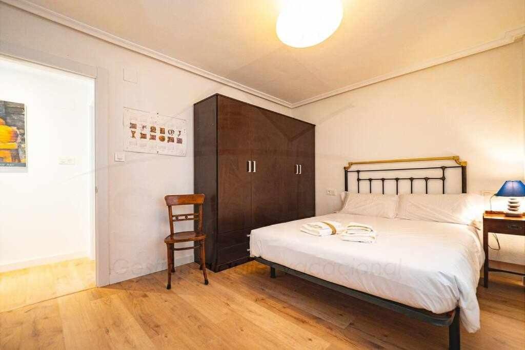 La Capilla Apartamento Oviedo Exterior foto